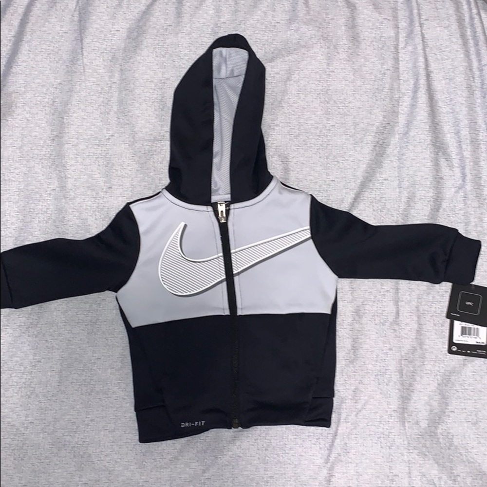 Nike 2 pc dri-fit Sweatsuit